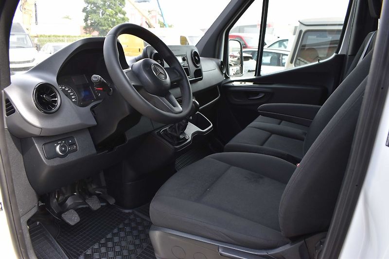 Mercedes-Benz Sprinter 311 CDI 84kW L2H2 *DPH* - fotka 9 z 24