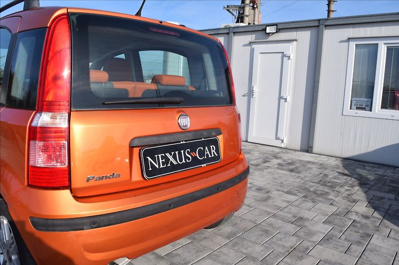 Fiat Panda 1,2 i 44KW AUTOMAT KLIMA ALU - fotka 12 z 49