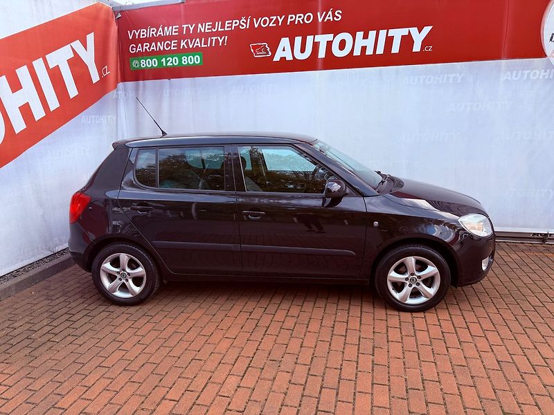 Škoda Fabia 1.4 Style Edition, Serviska, 1 - fotka 5 z 25