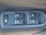 Renault Mégane (2004) 1.6 16V, AC - náhled 11