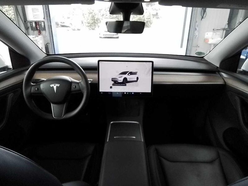 Tesla Model Y ZAMLUVENO ! TZ 92,4% - fotka 3 z 4