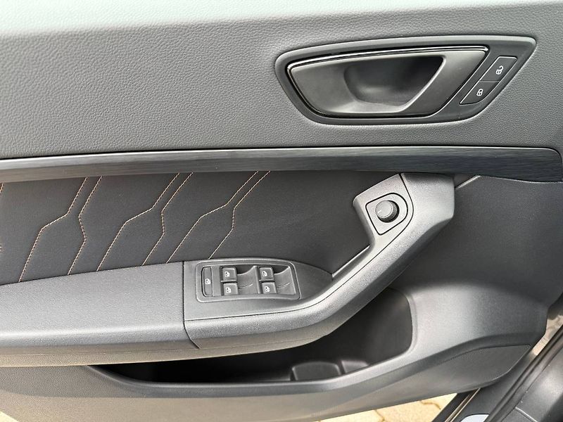 Cupra Ateca (2025) 2.0 TSI 140 kW DSG 4WD - fotka 20 z 24