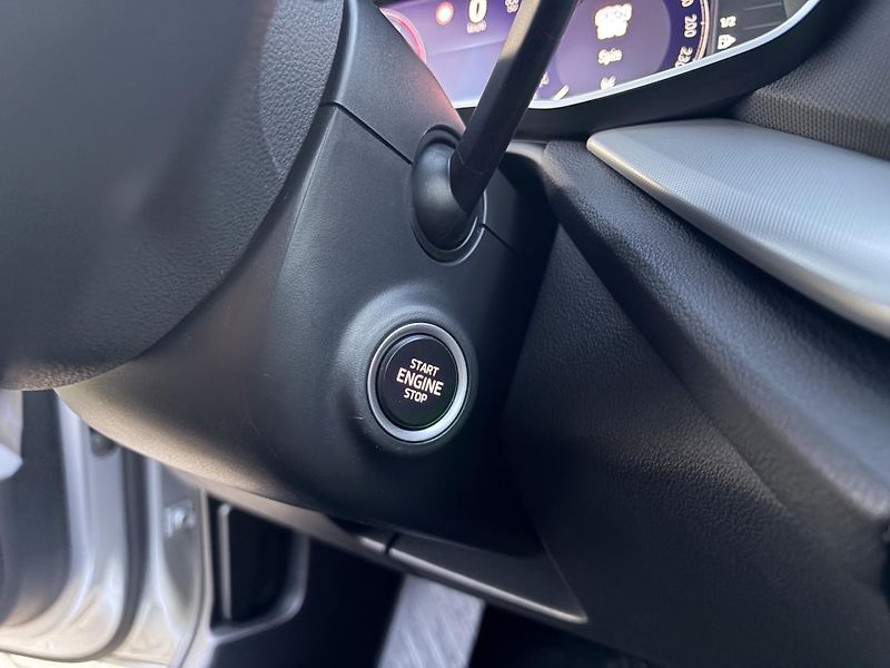 Škoda Octavia 2.0 TDI DSG LED VIRTUAL - fotka 21 z 53