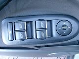 Ford Kuga 2,0TDCI AUTOKLIMA 4x4 TAŽNÉ - náhled 22