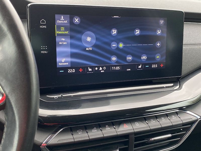Škoda Octavia (2022) Combi 2.0 TDI 4x4 DSG Style + - fotka 14 z 34