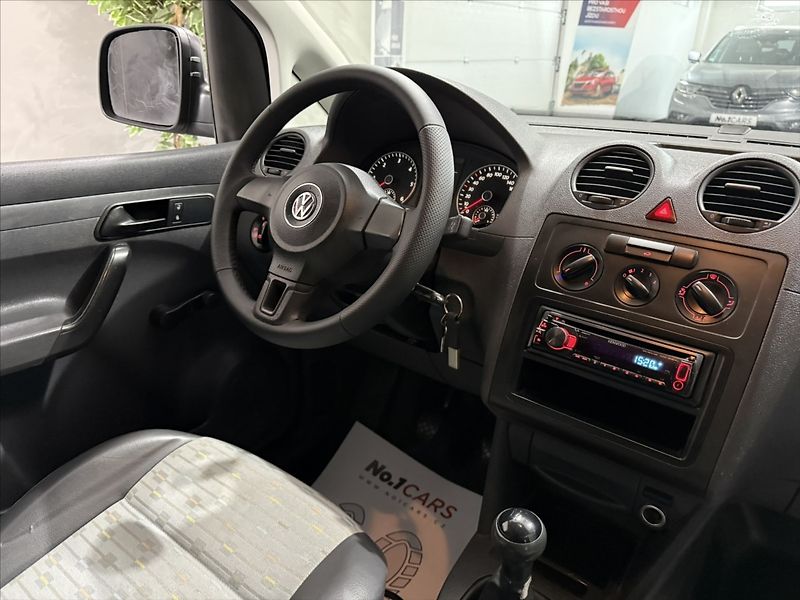 Volkswagen Caddy 1,6   TDI 75KW TAŽNÉ SERVIS - fotka 12 z 19