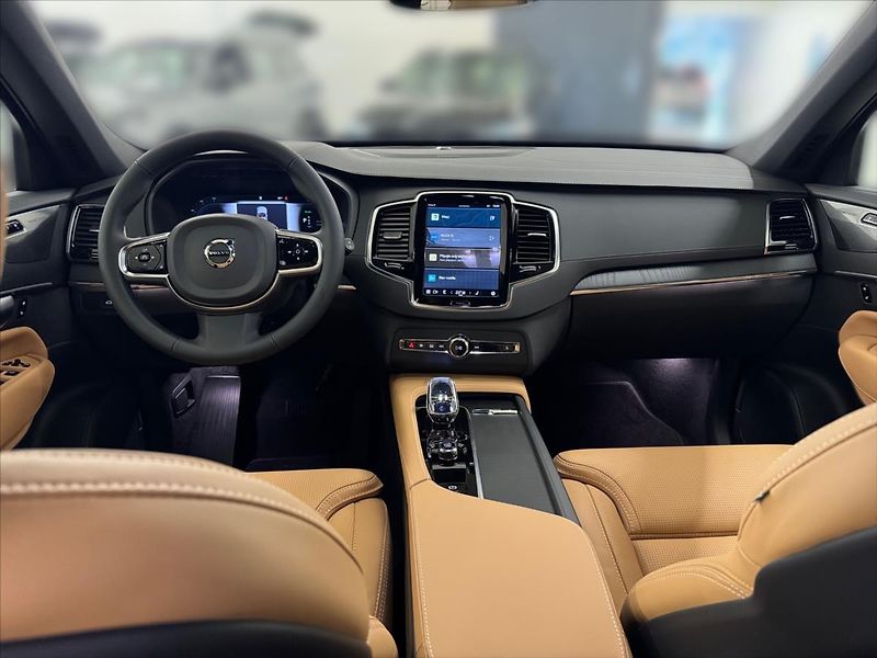 Volvo XC90 (2024) 2,0 T8 AWD Plus Bright - fotka 10 z 16