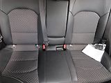 Kia Ceed (2023) Gold 1.5 T-GDI, Serv.kniha - náhled 10
