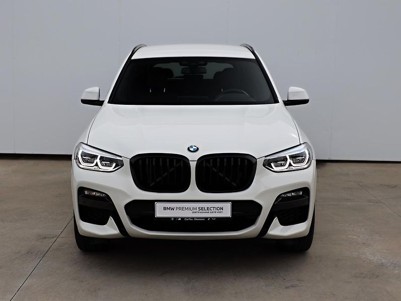 BMW X3 xDrive20d - fotka 2 z 13