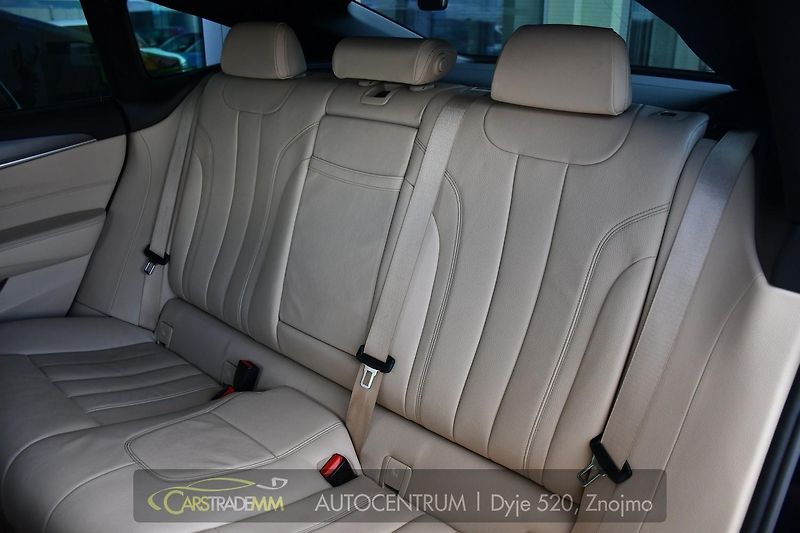 BMW Řada 6 630d xD Gran Turismo M-SPORT  - fotka 14 z 59