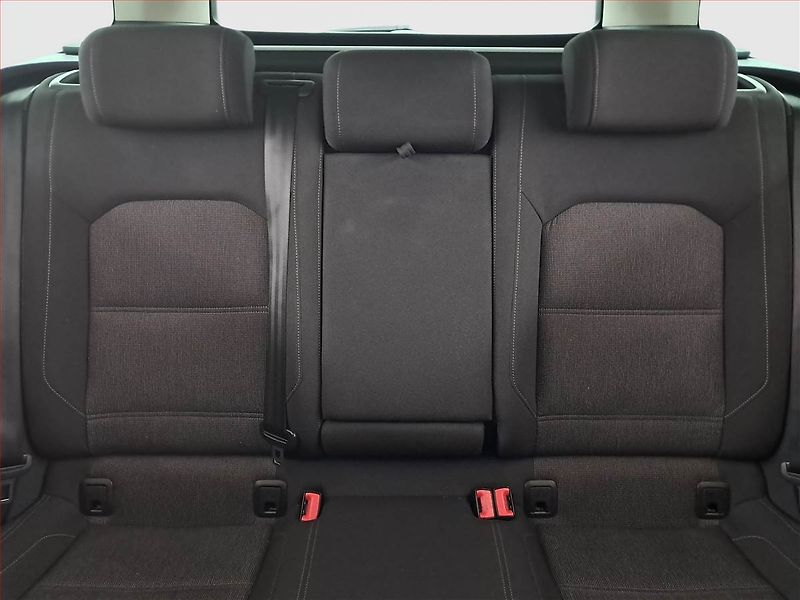 Volkswagen Passat (2014) Comfortline 2.0 TDI, Tempomat - fotka 10 z 17
