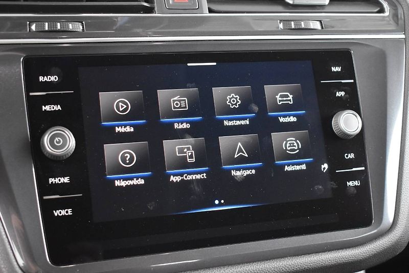 Volkswagen Tiguan Allspace (2022) 2.0TDI 110kW DSG,7 míst,tažné - fotka 21 z 25