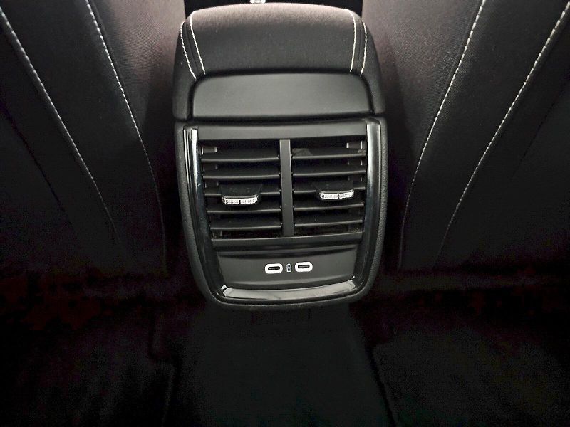 Škoda Kamiq (2025) 1.0TSi 85kW DSG MONTE CARLO TA - fotka 27 z 29