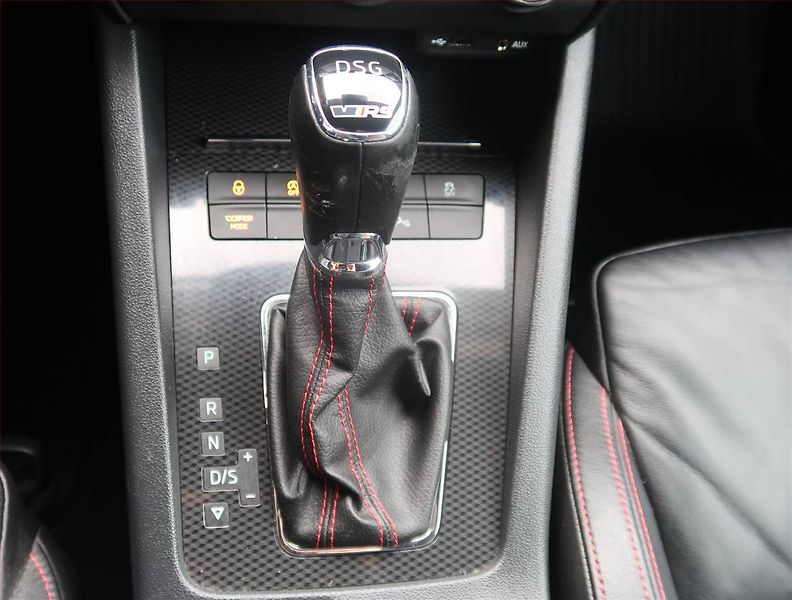 Škoda Octavia (2016) RS 2.0 TDI 4x4 DSG, Automat - fotka 13 z 24