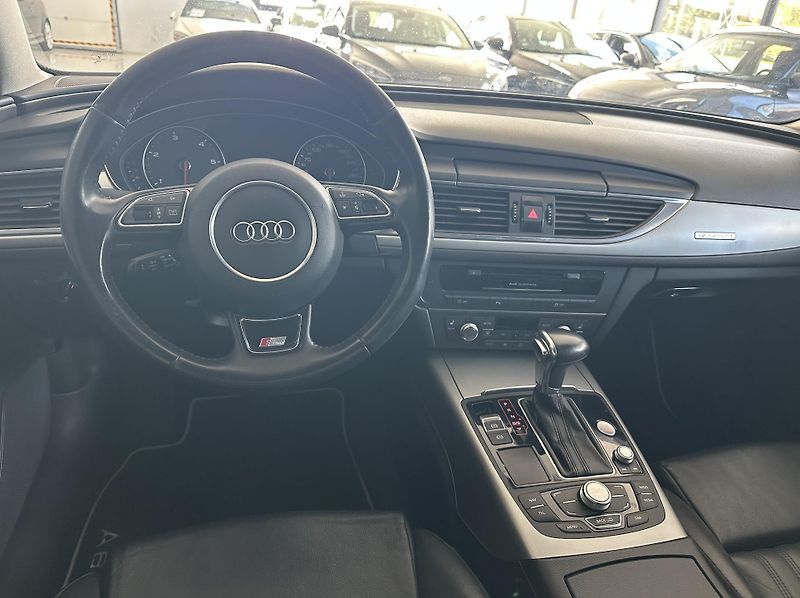 Audi A6 (2012) - fotka 29 z 36