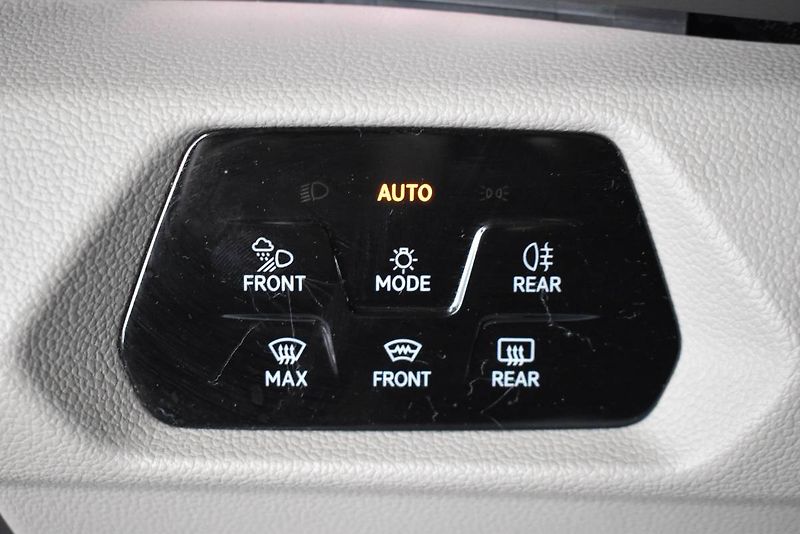 Volkswagen Multivan (2024) 2.0TDI 110kW DSG, LED - fotka 13 z 25