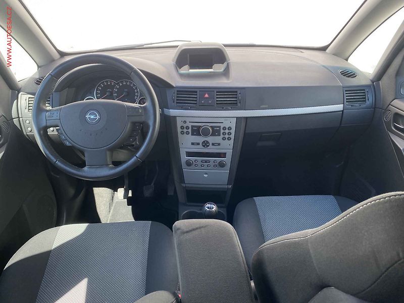 Opel Meriva (2010) 1.6i, AC, park.asist - fotka 8 z 15