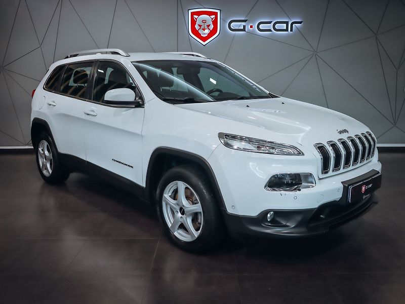Jeep Cherokee 2.2 MJT 4WD Limited - fotka 2 z 32