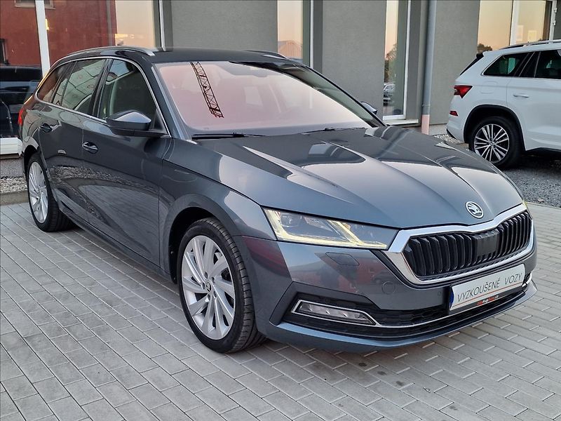 Škoda Octavia 1.4 TSI iV 150kW DSG Style,ČR - fotka 3 z 48