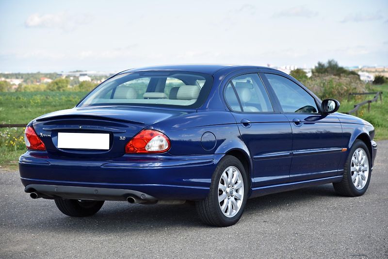 Jaguar X-Type 3.0 V6 AWD,MANUÁL,NAV,KŮŽE,ALU - fotka 4 z 44