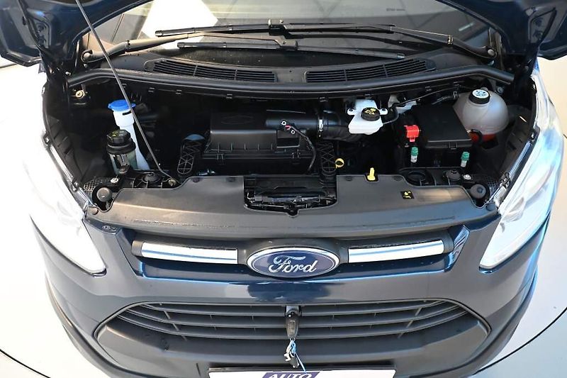 Ford Tourneo Custom (2014) 2.2 L1H1 8 Míst klima kamera 1 - fotka 29 z 30