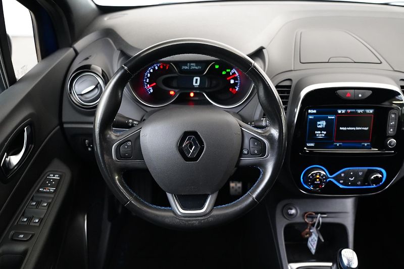 Renault Captur - fotka 16 z 23
