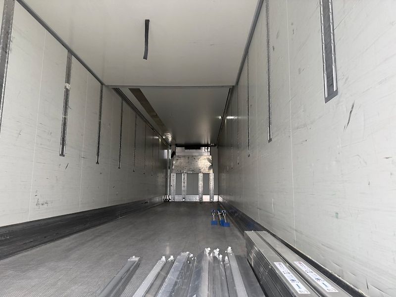 Krone Carrier Vector Bi-Temp Patro 2 - fotka 10 z 19