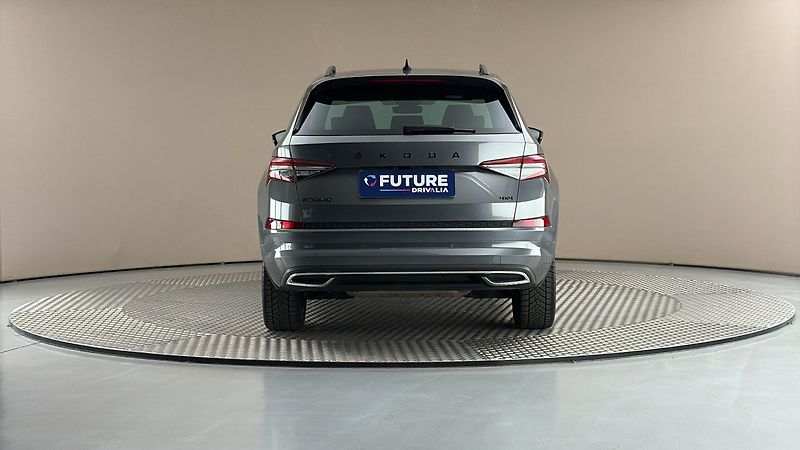 Škoda Kodiaq 2.0 TSI DSG 4x4 Sportline - fotka 5 z 34