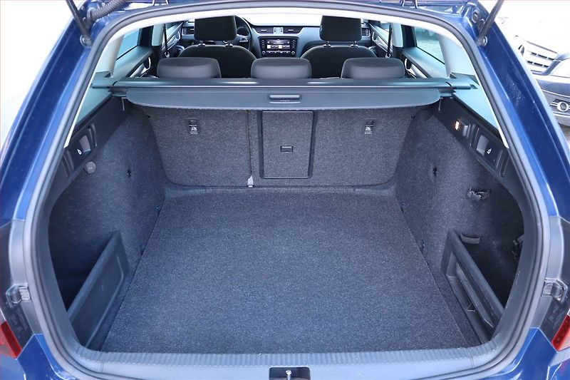 Škoda Octavia (2017) Scout 2.0 TDI, 4X4, Automat - fotka 14 z 27