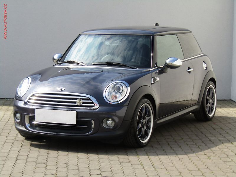 Mini Cooper (2013) 1.6, AT, kůže - fotka 3 z 3