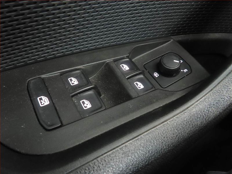 Škoda Octavia (2023) Ambition 2.0 TDI, ČR,1.maj - fotka 15 z 15