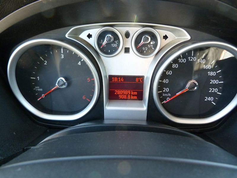 Ford C-MAX 1.8 TDCI - fotka 16 z 17