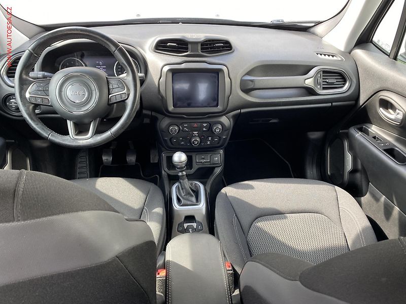Jeep Renegade (2019) 1.0T-GDi, Limited, LED - fotka 8 z 18