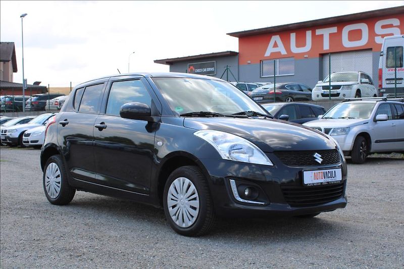 Suzuki Swift 1,2 i  4 x 4, SERVISKA - fotka 3 z 31