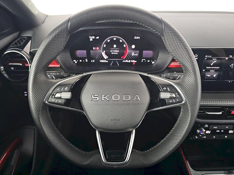 Škoda Fabia (2025) 1.0 TSI 85KW MONTE CARLO - fotka 8 z 27
