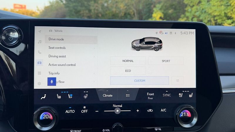 Lexus RX 500h 500H 2,4 HEV F SPORT SPECIAL E - fotka 12 z 28