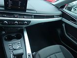 Audi A4 (2018) Sport 2.0 TDI, Automat, Navi - náhled 12
