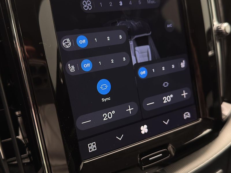 Volvo XC60 T6 AWD RECHARGE BRIGHT PLUS  - fotka 45 z 48
