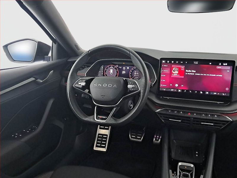 Škoda Octavia (2025) RS 2.0 TSI, RS, Navigace - fotka 7 z 23