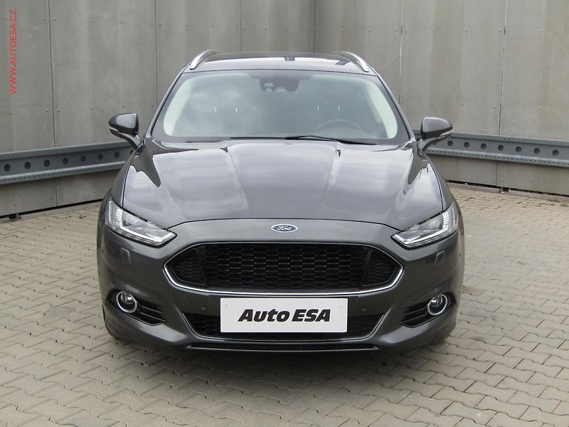 Ford Mondeo (2017) 2.0 TDCi, AT, autoAC - fotka 2 z 22