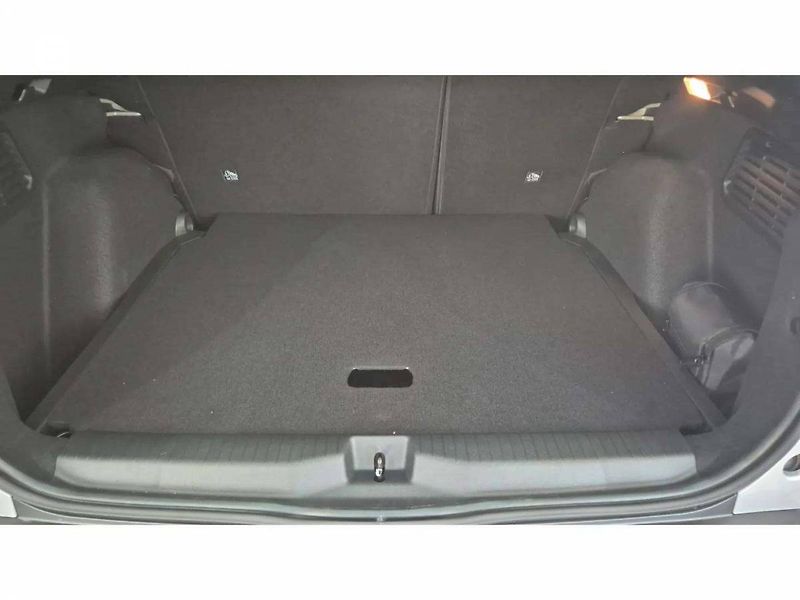 Opel Frontera (2026) GS Hybrid 1.2 TURBO (81kW/110k - fotka 37 z 39