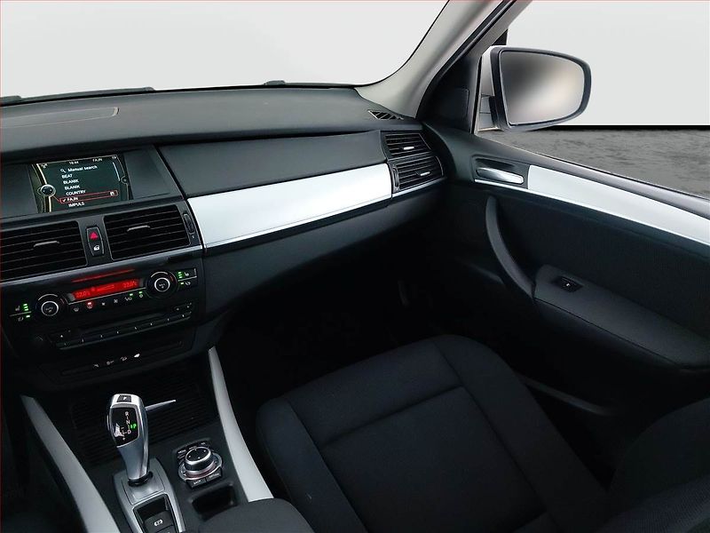 BMW X5 (2013) xDrive30d, 4X4, Automat - fotka 8 z 22