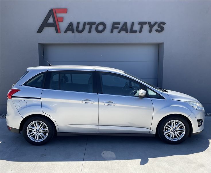 Ford Grand C-MAX 1,6 i 110KW TITANIUM 7.MÍST - fotka 2 z 25