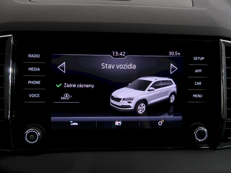Škoda Karoq (2019) AMBITION 1.0TSI 85KW - fotka 24 z 35