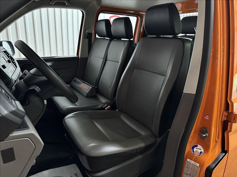 Volkswagen Transporter 2.0TDI DoubleCab TAŽNÉ DPH - fotka 24 z 33