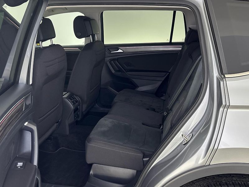 Volkswagen Tiguan Elegance 4MOT DSG - fotka 8 z 30