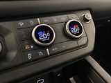 Land Rover Defender 130 D300 SE AWD AUT CZ - náhled 28