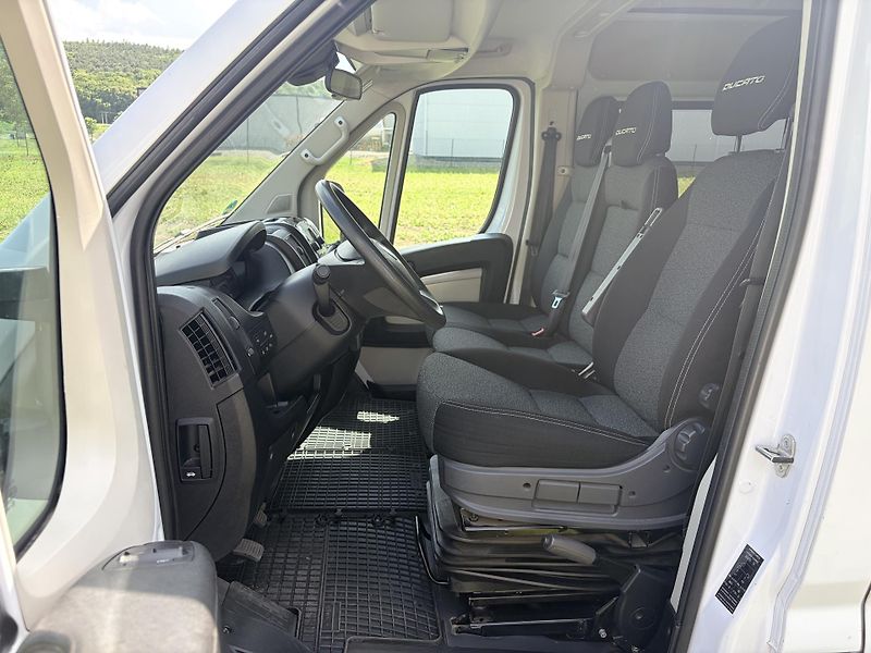 Fiat Ducato 2.3 JTD 103KW 9 MÍST REZERVACE - fotka 7 z 29