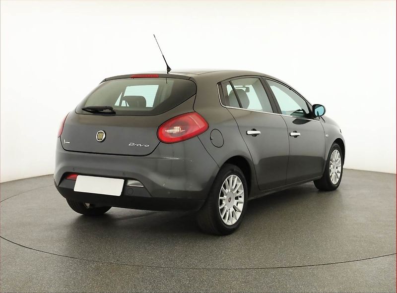 Fiat Bravo (2007) 1.4 T-Jet, po STK, Klima - fotka 5 z 15