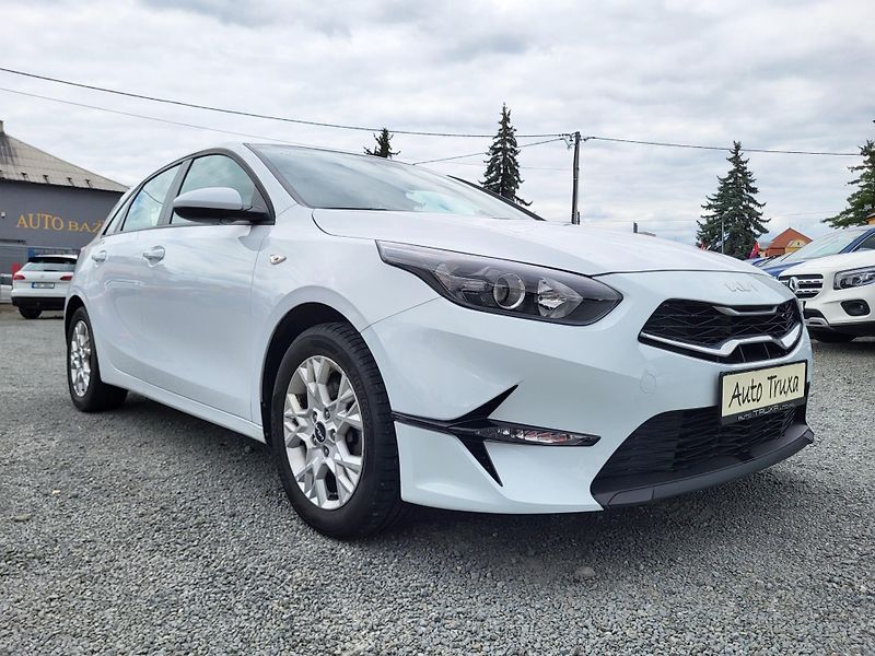 Kia Ceed 1.5 T-GDI 118kW *ČR - fotka 28 z 47
